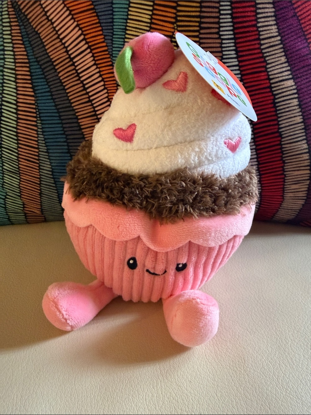 Giggle Scape Cupcake Plush Collectible Toy